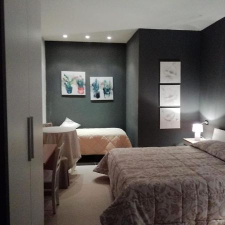 Bed and Breakfast Do Re Mi Bb Трани Экстерьер фото