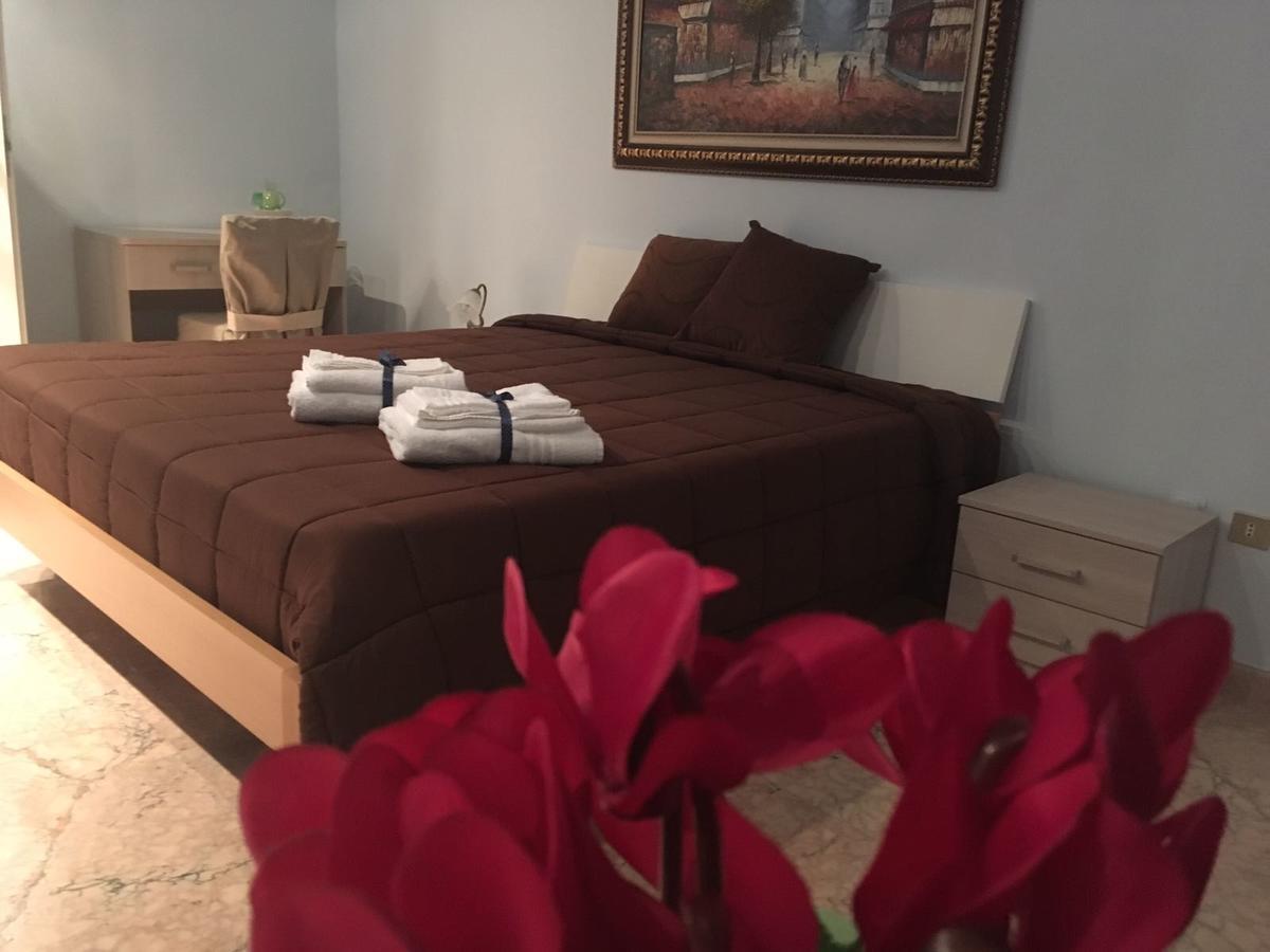 Bed and Breakfast Do Re Mi Bb Трани Экстерьер фото