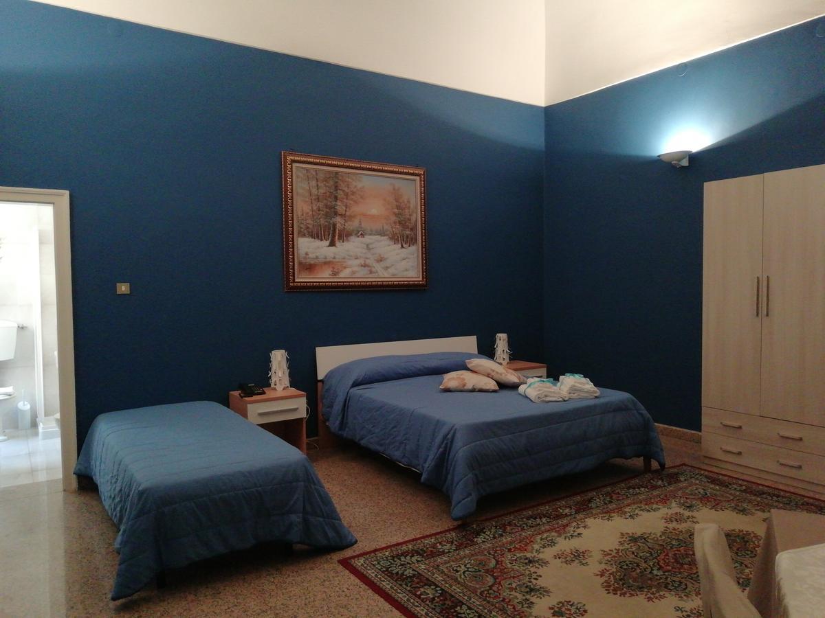 Bed and Breakfast Do Re Mi Bb Трани Экстерьер фото