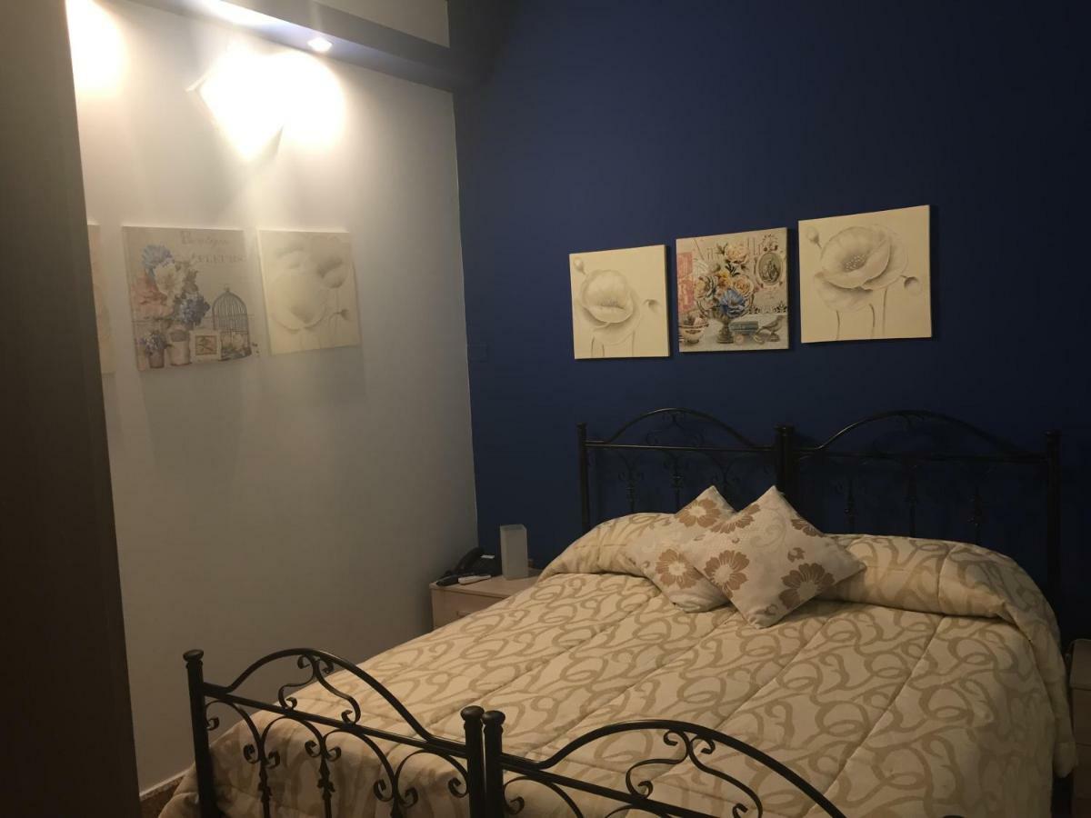 Bed and Breakfast Do Re Mi Bb Трани Экстерьер фото